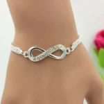 Bracciale Donna Infinito Strass Infinity Argentato Metallo