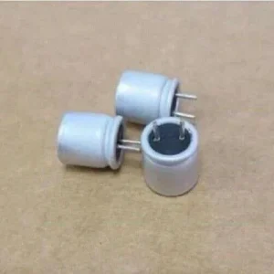 5 Pezzi Condensatore Stato Solido 8X8Mm / 270Uf / 16V – 105