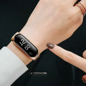 Orologio Digitale Slim Di Lusso Elegante Oro A Led Bracciale