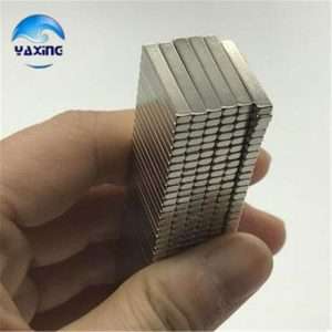 10 Magneti Neodimio 20x3x2 mm Calamita Potente Fimo Ceramica