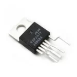 TOP247YN TO-220 6 PIN OFF-LINE PWM CONTROLLER CONVERTITORE AC-DC – 3 Pezzi