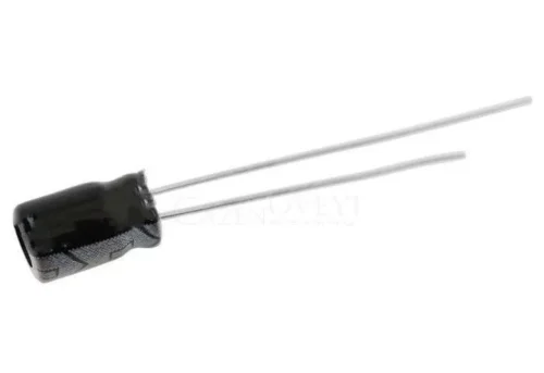 2 Pezzi Lotto 2700Uf 35V Condensatore Hifi Audio 16X32Mm