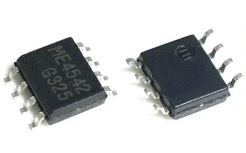 2 Pezzi Lotto ME4542 - ME 4542 INTEGRATO SMD SOP8