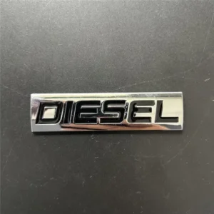 Emblema Sticker Metallico 3D Posteriore Diesel Nero e Cromato Unversale