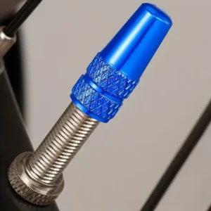 Strumento Rimozione Nucleo Valvola Ruota Bici con 10 Tappi 10 Nuclei in Plastica