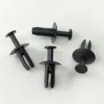 30x clip rivetti plastica nera per BMW 6mm rifiniture porte OEM 51111908077