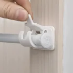 Set 4 supporti staffe tenda autoadesivi trasparenti ganci parete decorazione