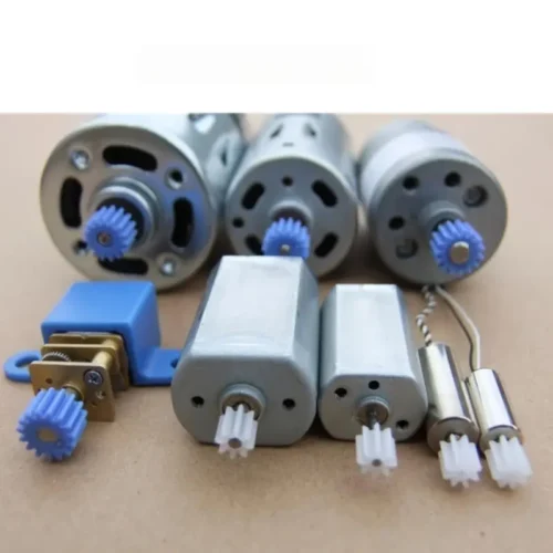 Kit 26pz ingranaggi vite plastica assortiti robot modellini auto aerei 2-4mm