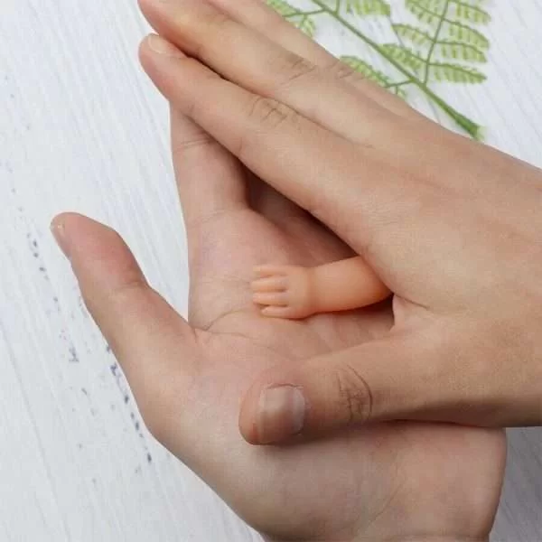 Trucco Magia Piccola Mano Manina Finta Close Up Magic Fake Hand Little Prestigio