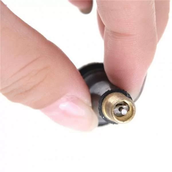 10 Valvole Tr413 Per Pneumatici Tubeless Auto E Moto (Corte) Cerchi Lega E Ferro