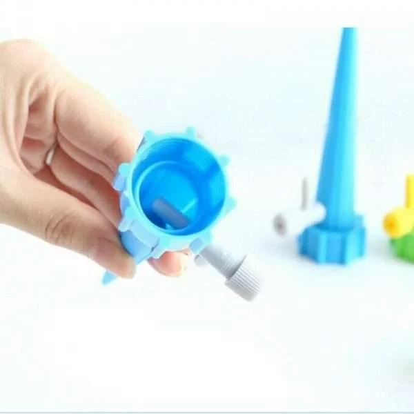Kit 12 Beccucci Irrigazione Goccia Bottiglia Verticale Caduta Giardino Fiori