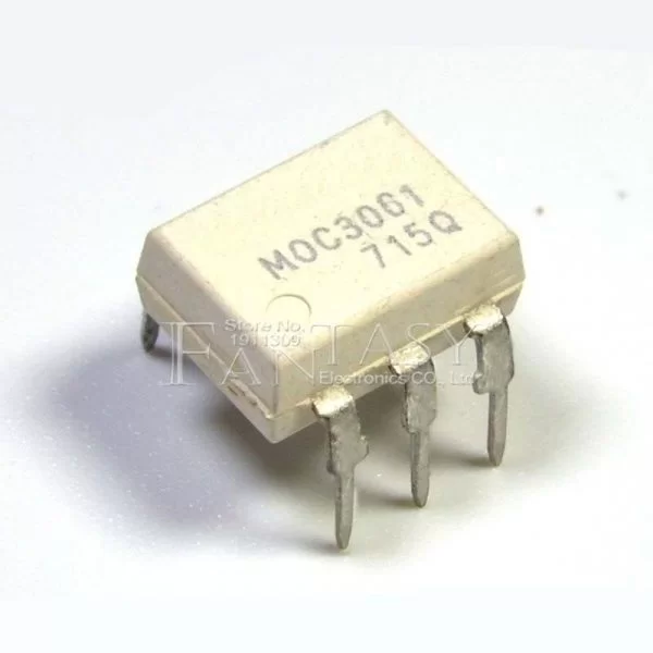 IC Circuito Integrato MOC3061 M0C3061 DIP-6 Optoisolator - Triac - Lotto 5 Pezzi