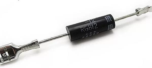 IC Circuito Integrato HVM12 CL01-12 Diodo ad alta tensione per forno a microonde - Lotto 5 Pezzi