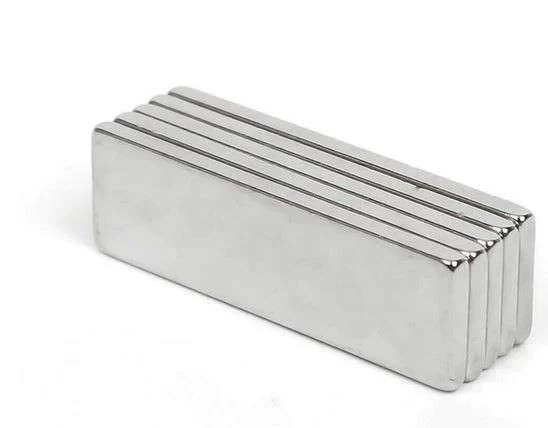 4 Pezzi Magneti Al Neodimio Ndfeb N35 Rettangolo 10X5X3Mm Spessore 3Mm
